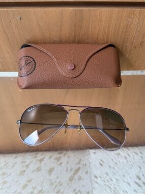 Pre-Loved Ray-Ban Women’s Aviators. Brown Gradient Lenses with Purple Frames